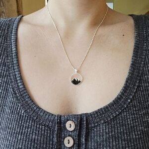 New Solid 925 Sterling Silver & Enamel Dainty Mountain Peak Necklace